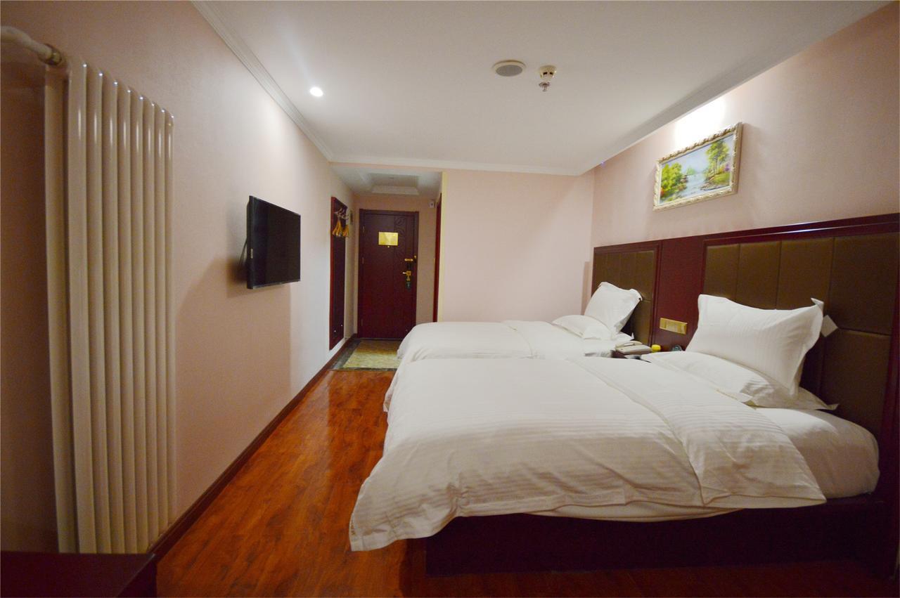 Greentree Inn Zhengzhou Xinzheng City Longhu Town Xiangyun Road Express Hotel Buitenkant foto