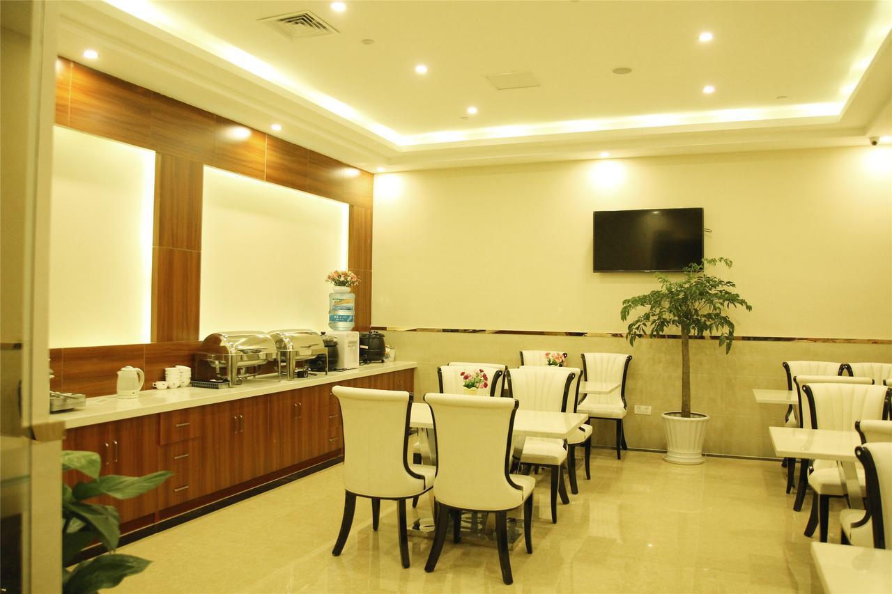 Greentree Inn Zhengzhou Xinzheng City Longhu Town Xiangyun Road Express Hotel Buitenkant foto